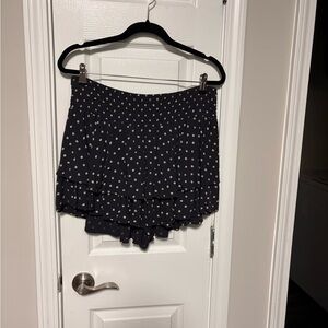 AE navy floral Ruffle Women's Skort